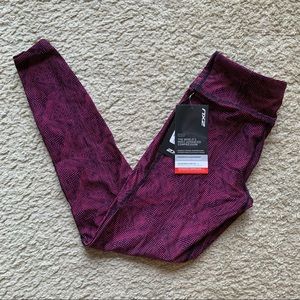 NWT Women's 2xu Mid-Rise Print Compression Tights - Compression Leggings